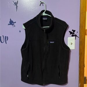Patagonia Black Fleece Vest with Zip Pockets